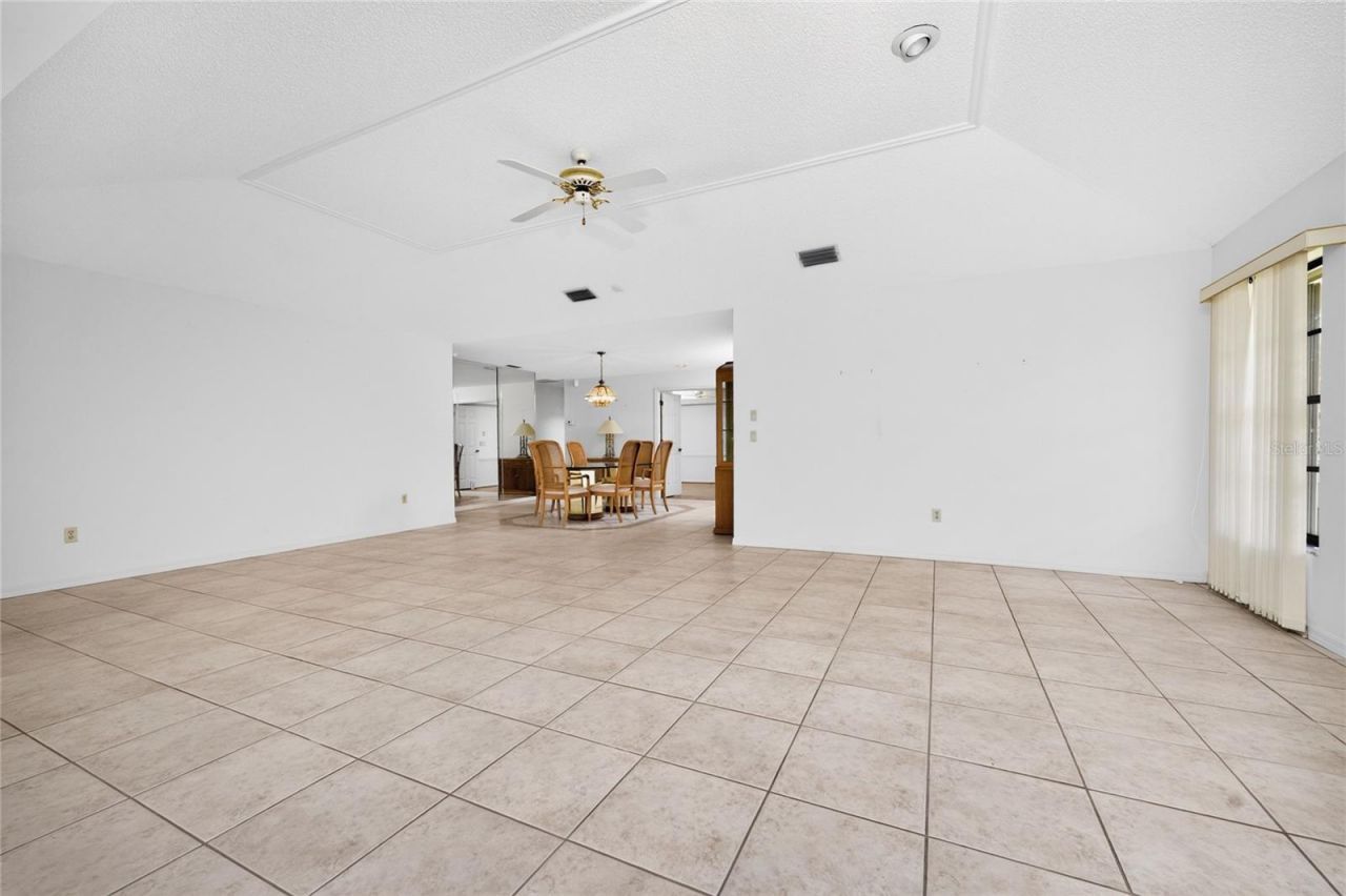 11215 SW Courtney Drive , Lake Suzy, FL 34269 Photo