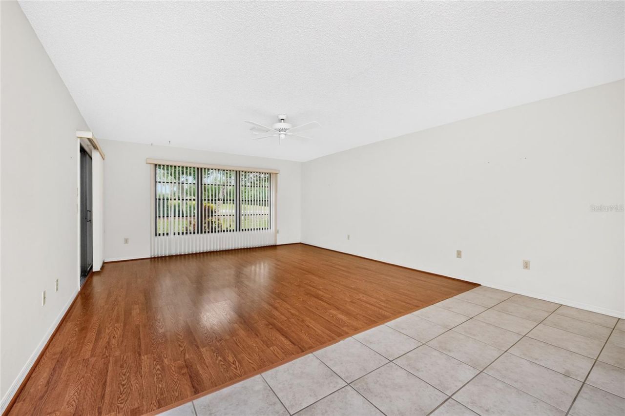 11215 SW Courtney Drive , Lake Suzy, FL 34269 Photo