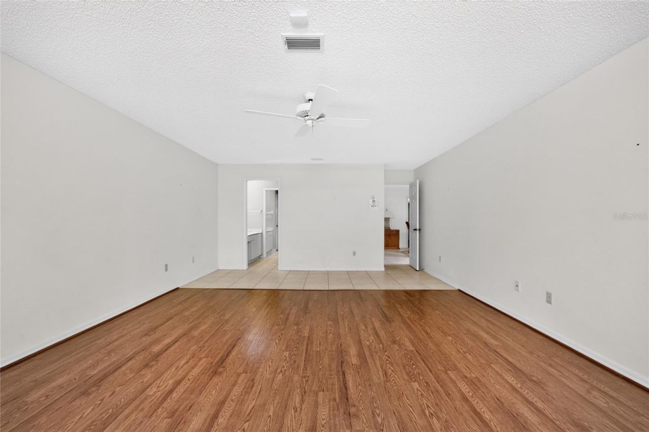 11215 SW Courtney Drive , Lake Suzy, FL 34269 Photo