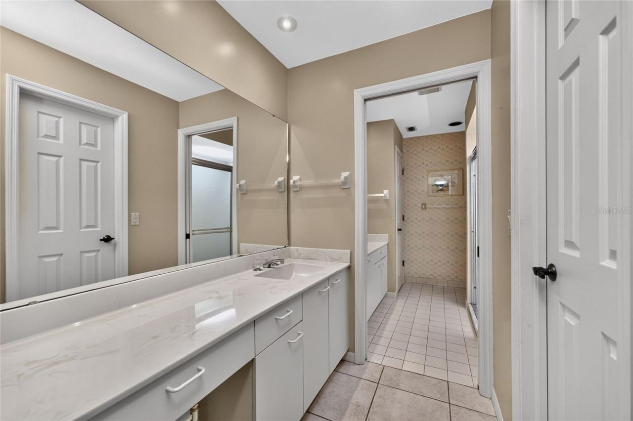 11215 SW Courtney Drive , Lake Suzy, FL 34269 Photo