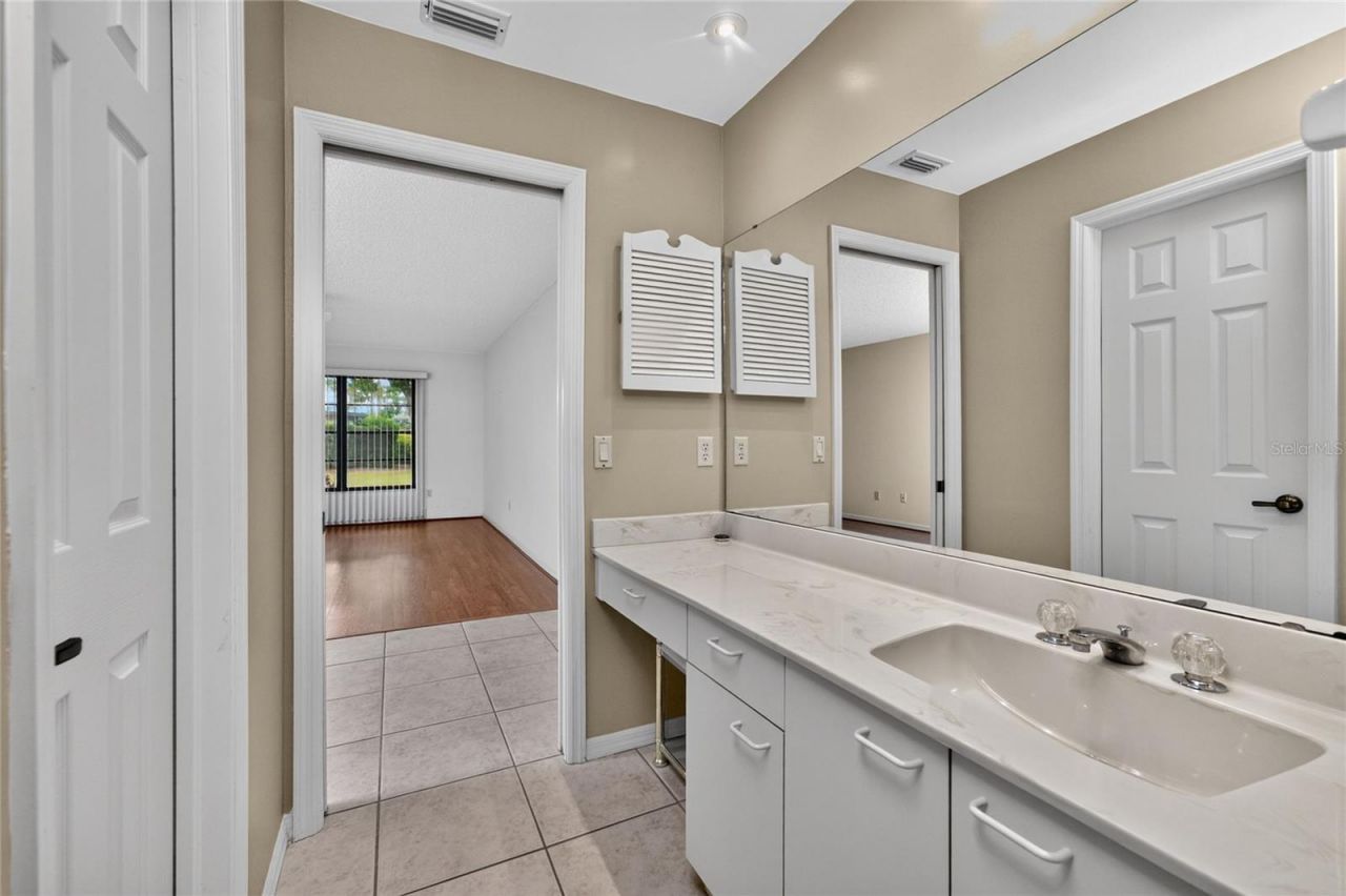 11215 SW Courtney Drive , Lake Suzy, FL 34269 Photo