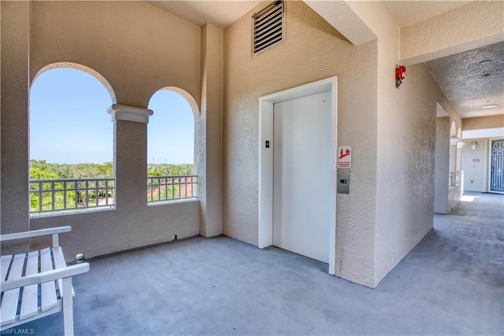 1540 Clermont Dr , Unit F403, Naples, FL 34109 Photo