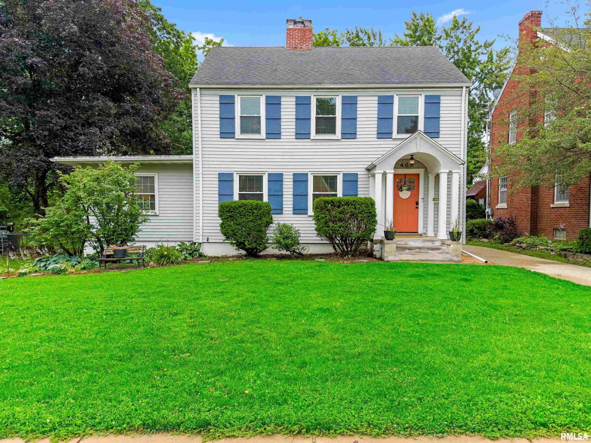 406 W Forrest Hill Avenue, Peoria, IL 61604 Main Photo