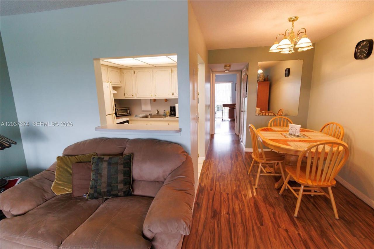 90 Berkshire D , Unit 90, West Palm Beach, FL 33417 Photo