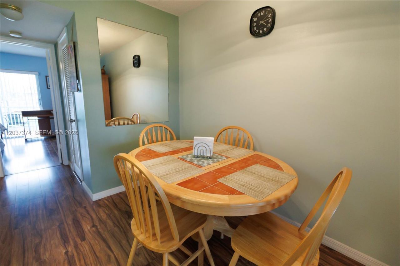 90 Berkshire D , Unit 90, West Palm Beach, FL 33417 Photo