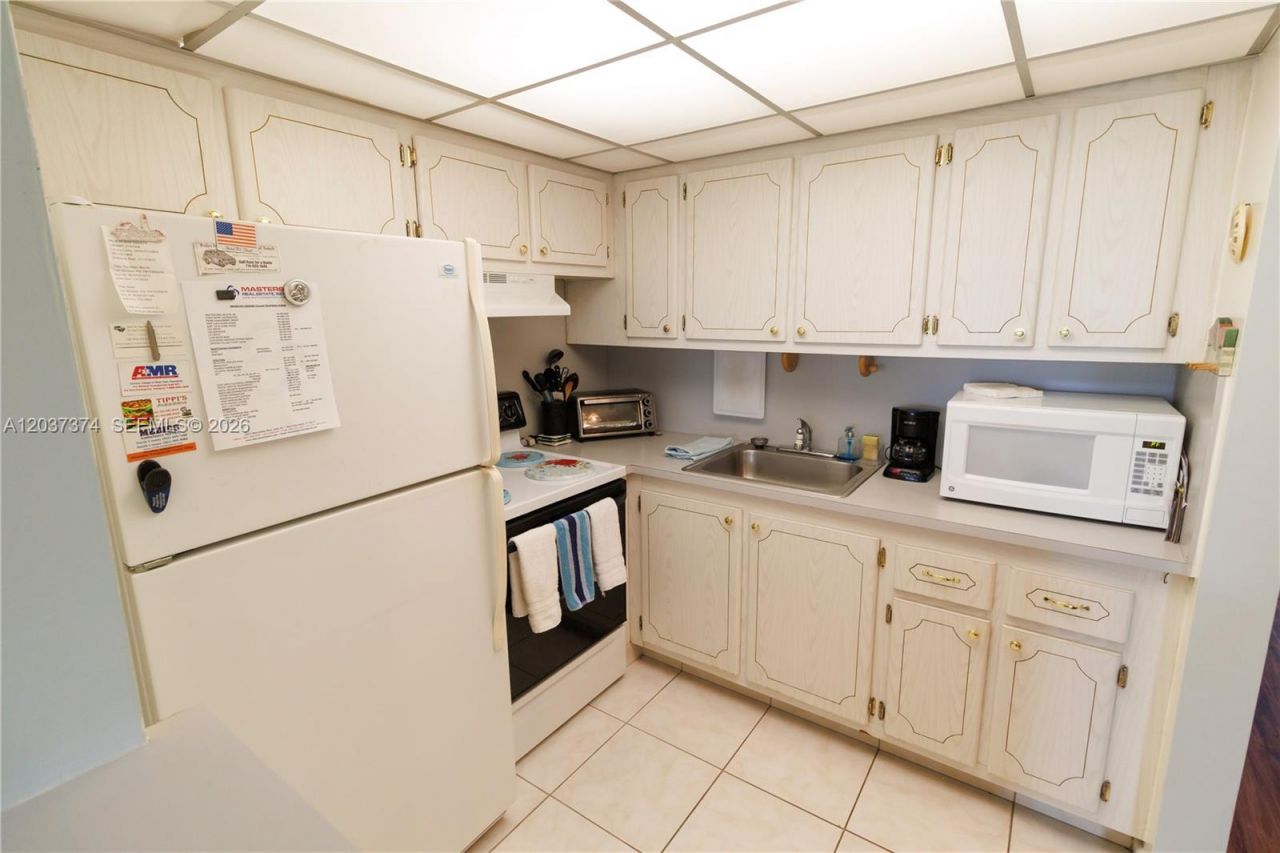 90 Berkshire D , Unit 90, West Palm Beach, FL 33417 Photo