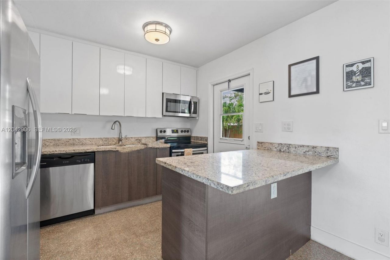 1250 NE 23rd Pl , Pompano Beach, FL 33064 Photo