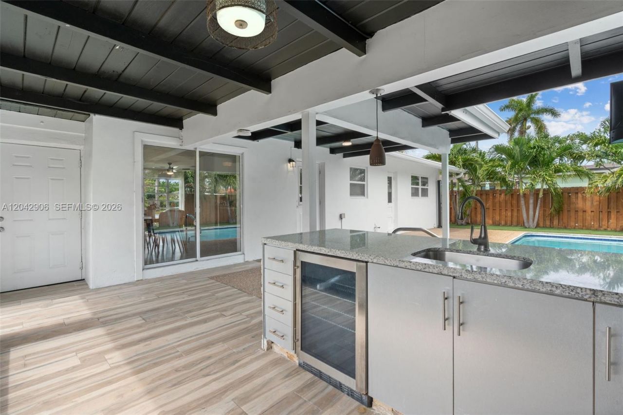 1250 NE 23rd Pl , Pompano Beach, FL 33064 Photo