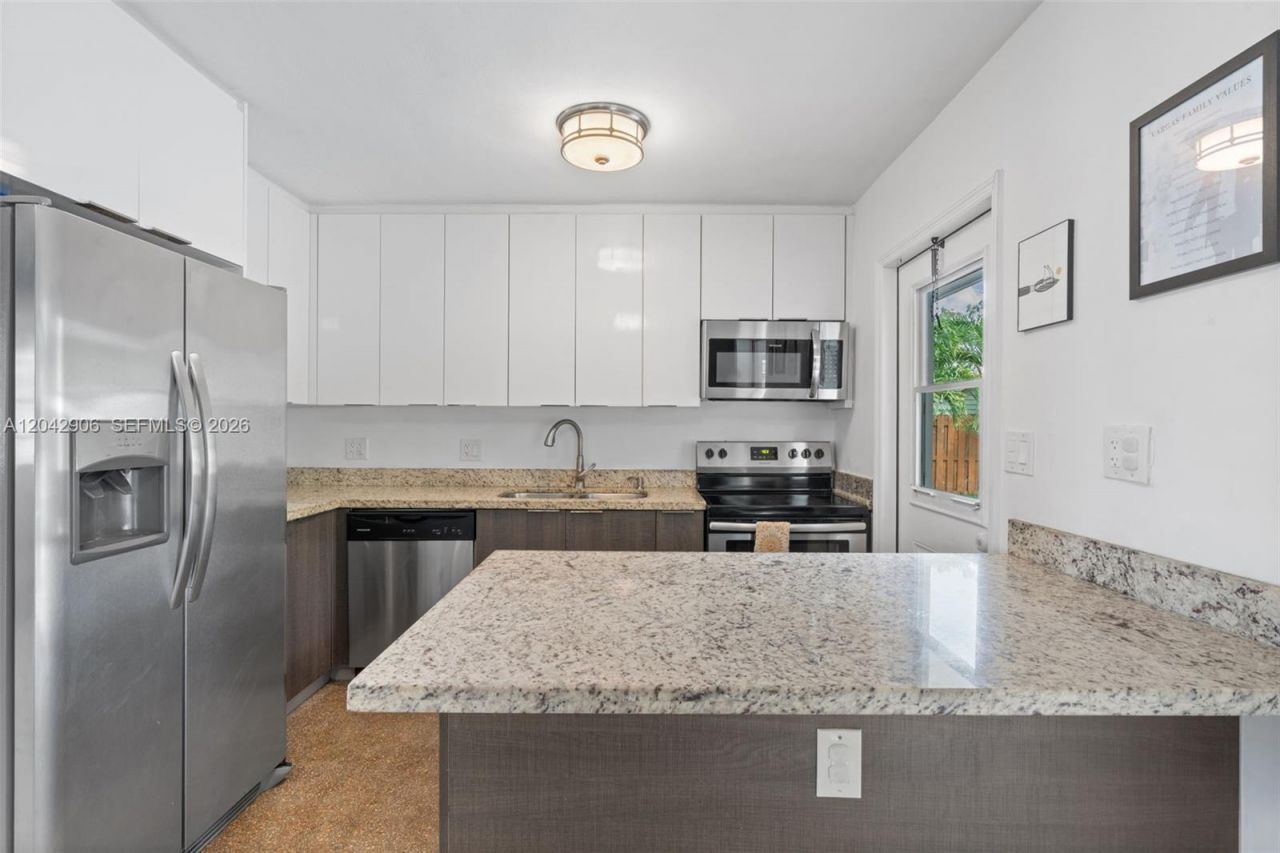 1250 NE 23rd Pl , Pompano Beach, FL 33064 Photo