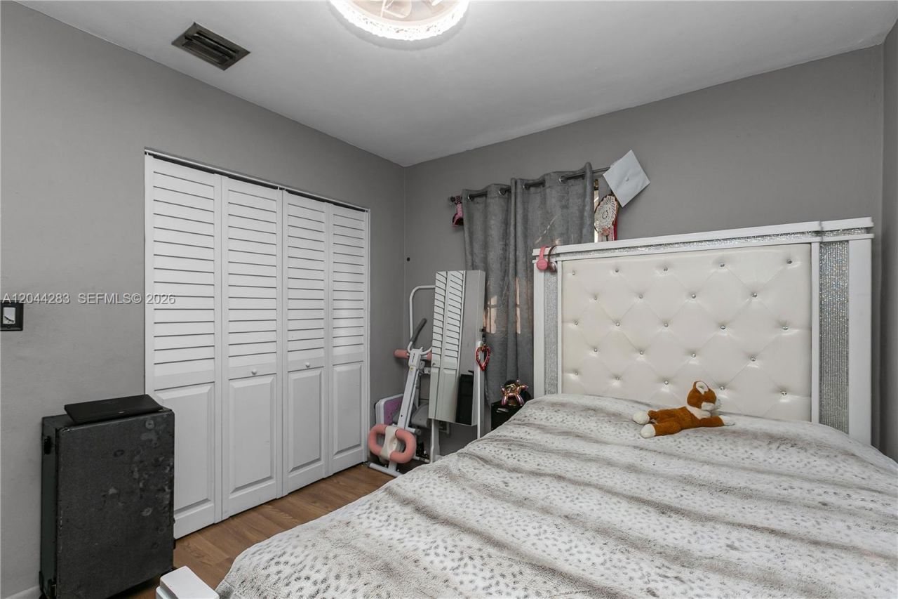 3311 NW 171st St, Miami Gardens, FL 33056 Photo