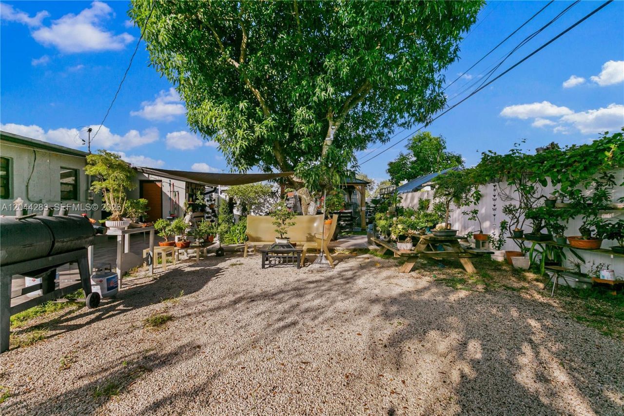 3311 NW 171st St, Miami Gardens, FL 33056 Photo