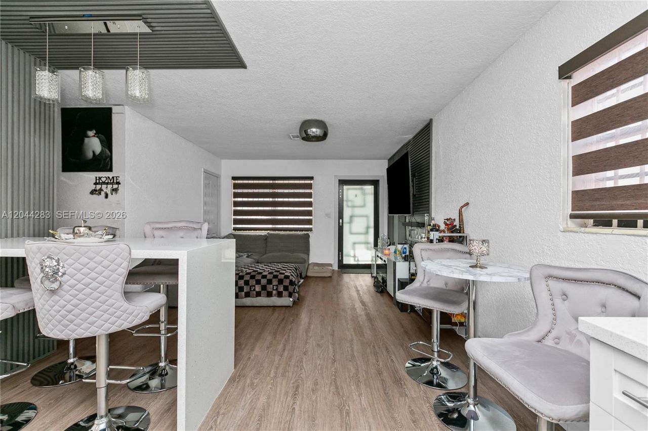 3311 NW 171st St , Miami Gardens, FL 33056 Photo