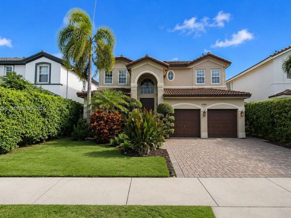 13989 SW 155th Ter , Miami, FL 33177