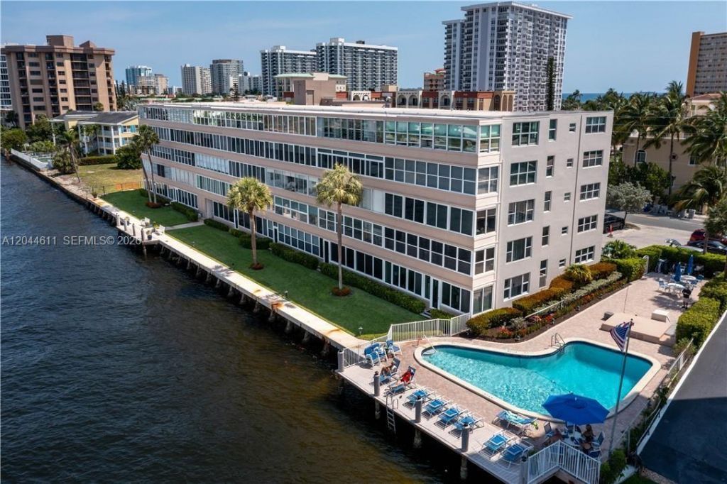 401 N Riverside Dr, Unit 504, Pompano Beach, FL 33062 Photo