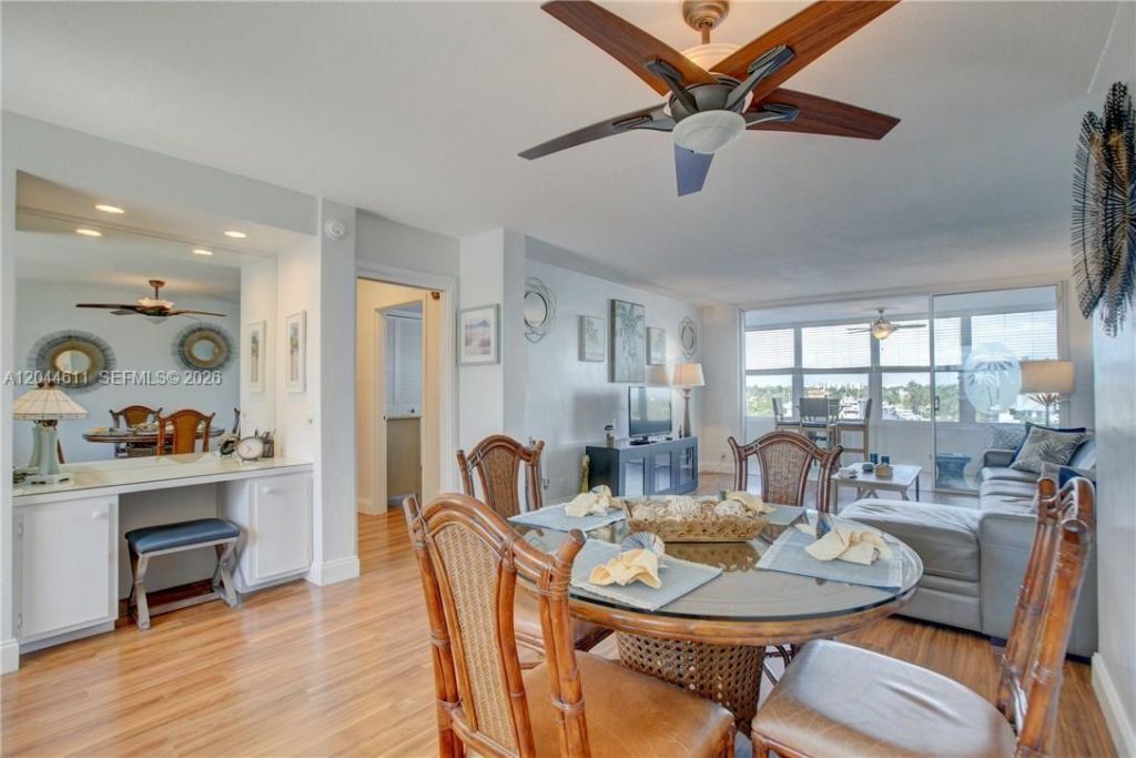 401 N Riverside Dr, Unit 504, Pompano Beach, FL 33062 Photo