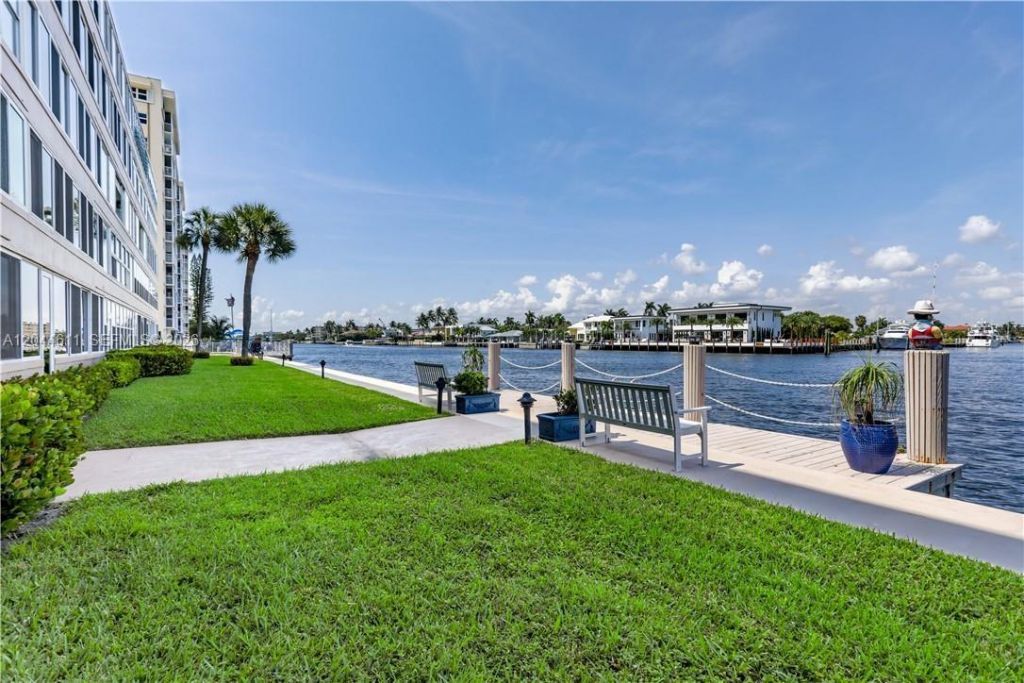 401 N Riverside Dr, Unit 504, Pompano Beach, FL 33062 Photo