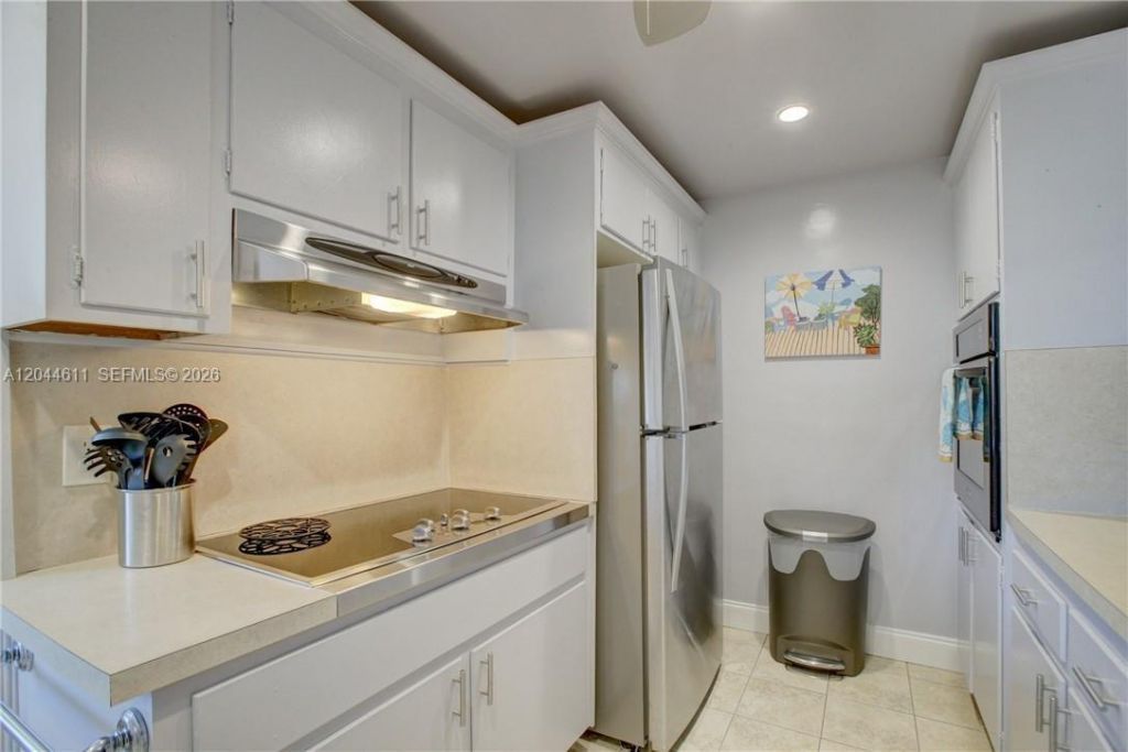 401 N Riverside Dr, Unit 504, Pompano Beach, FL 33062 Photo