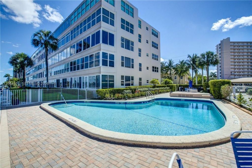 401 N Riverside Dr, Unit 504, Pompano Beach, FL 33062 Photo