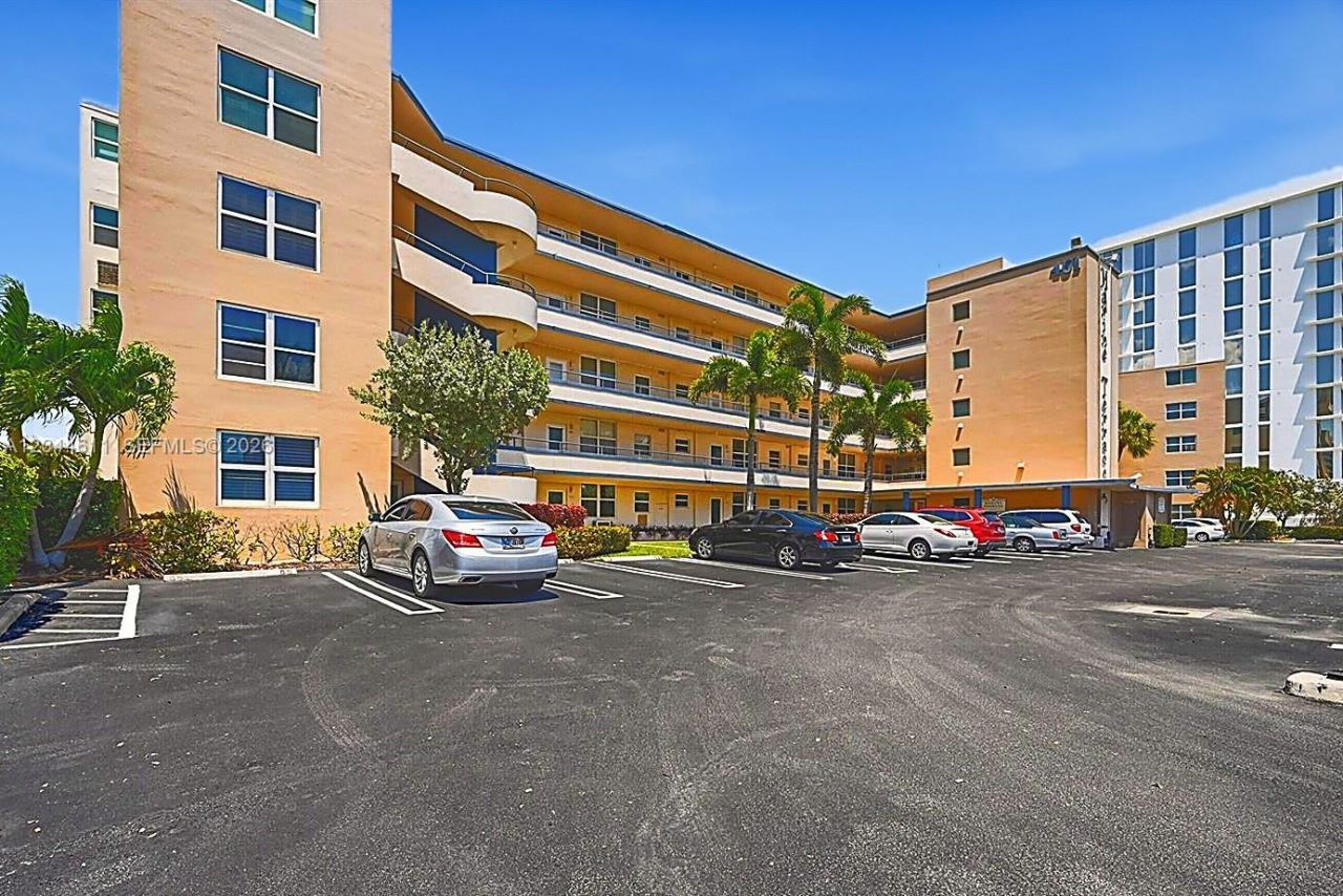 401 N Riverside Dr, Unit 504, Pompano Beach, FL 33062 Photo