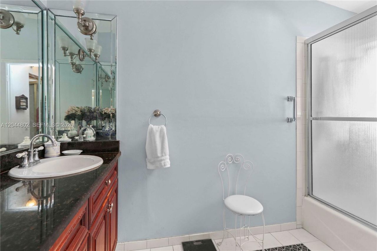 12730 SW 119th St , Miami, FL 33186 Photo