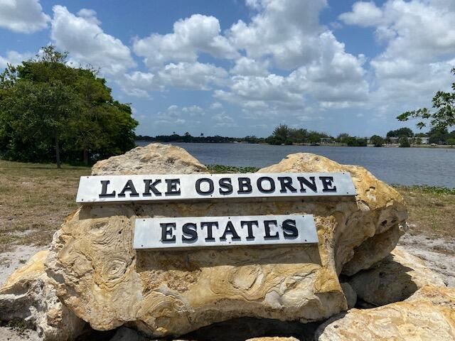2920 Cynthia Lane, Unit 202, Lake Worth Beach, FL 33461 Photo