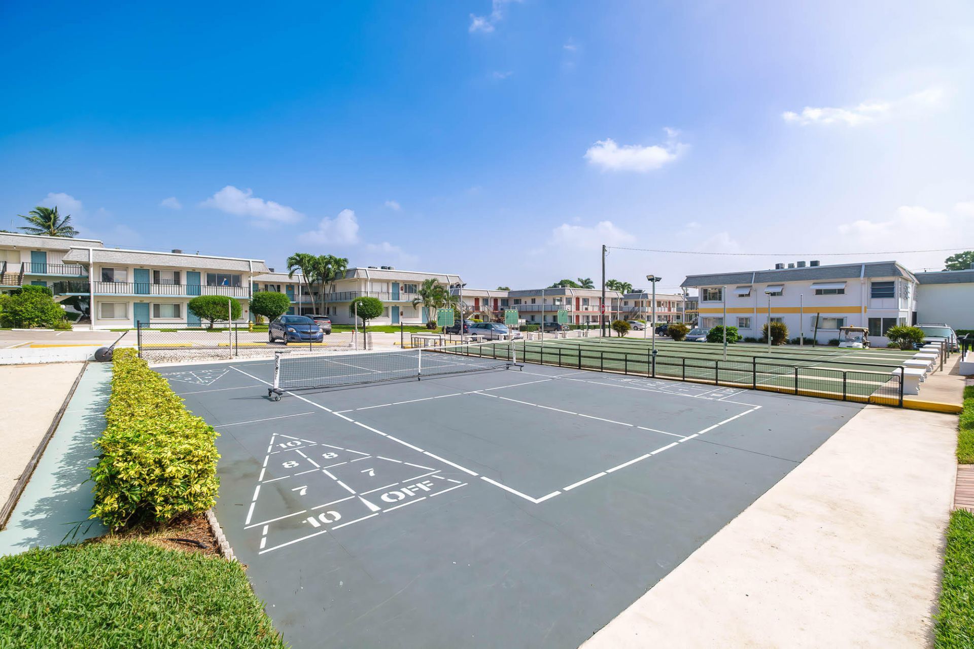 2920 Cynthia Lane, Unit 202, Lake Worth Beach, FL 33461 Photo