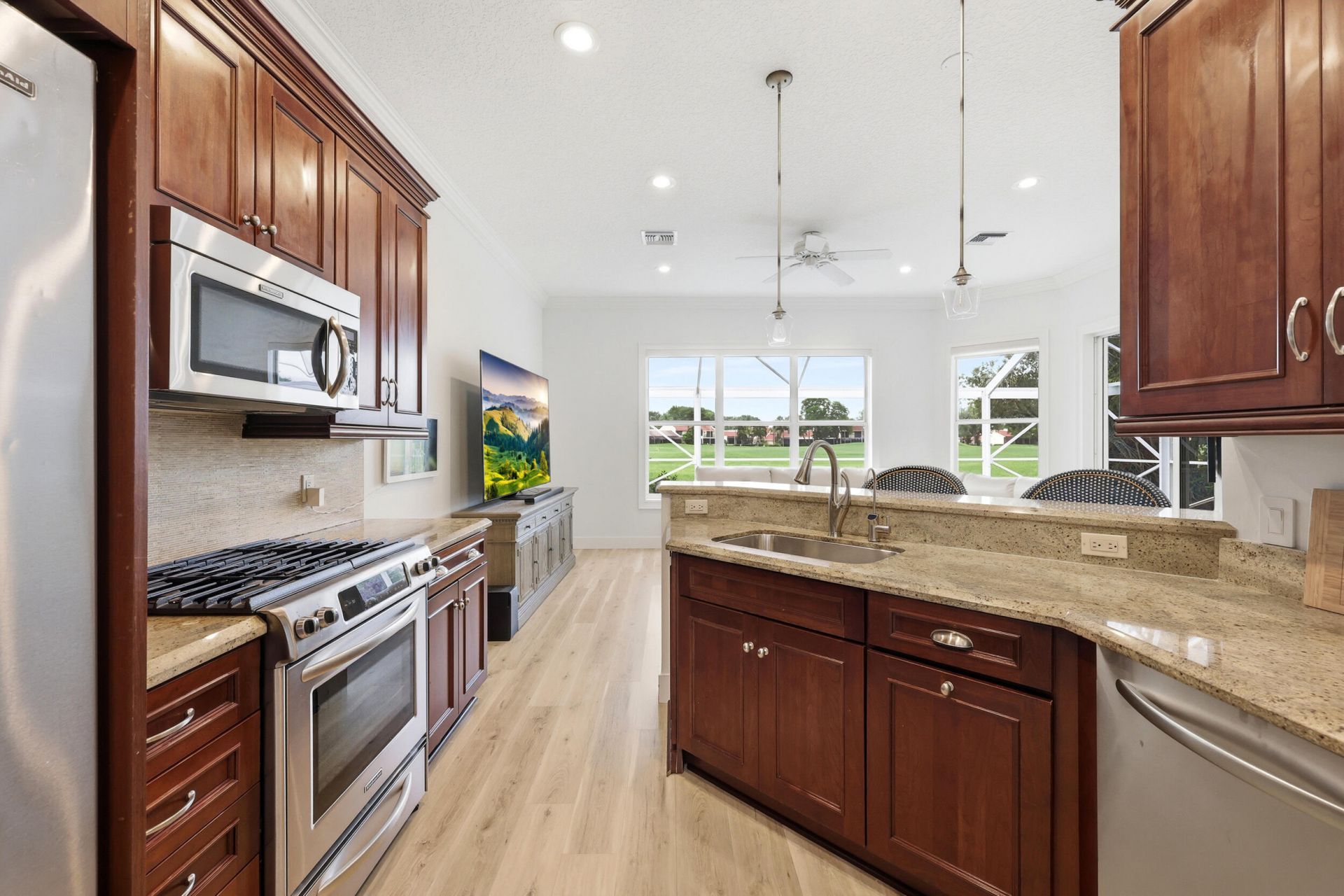 2 Monterey Pointe Drive, Palm Beach Gardens, FL 33418 Photo