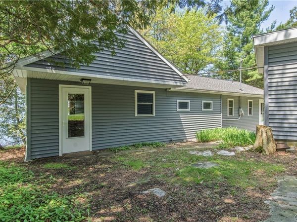 8821 Shady Shores Rd., Clayton, NY 13624