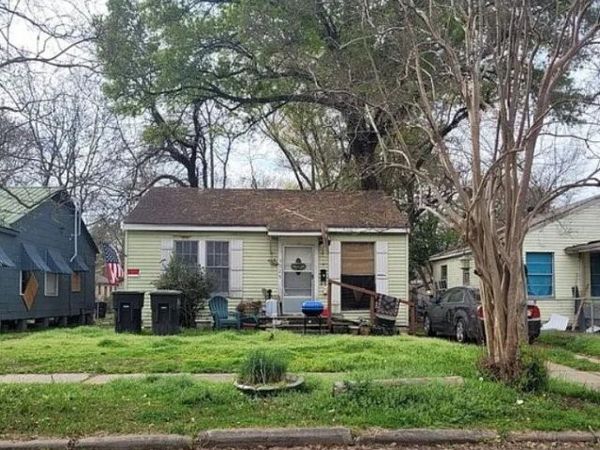 3029 Desoto Street , Shreveport, LA 71109
