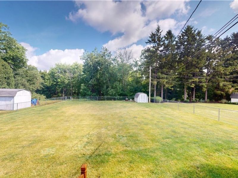 7420 Royalview Drive , Parma, OH 44129 Photo 16