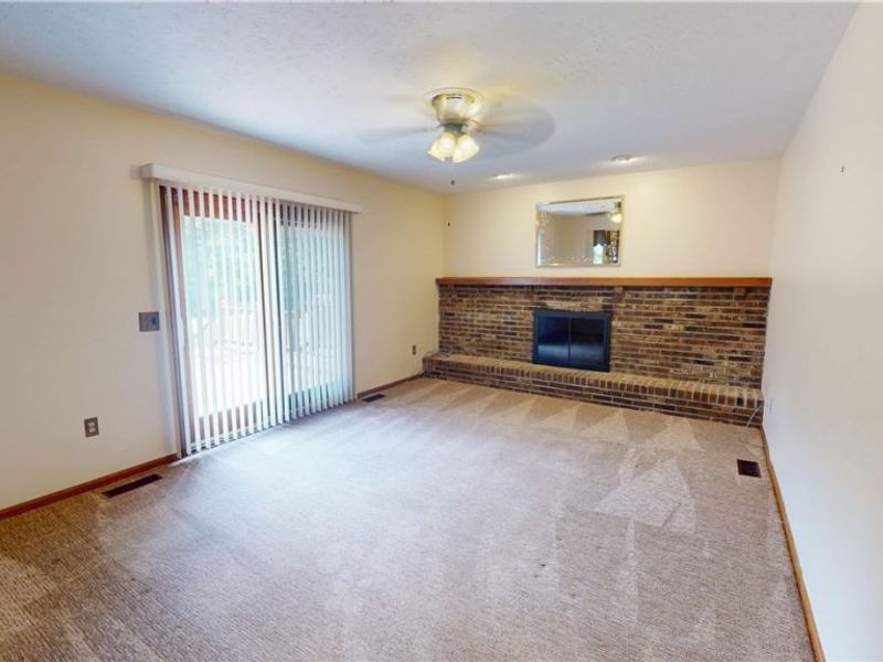 7420 Royalview Drive , Parma, OH 44129 Photo 19