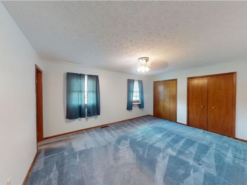7420 Royalview Drive , Parma, OH 44129 Photo 22