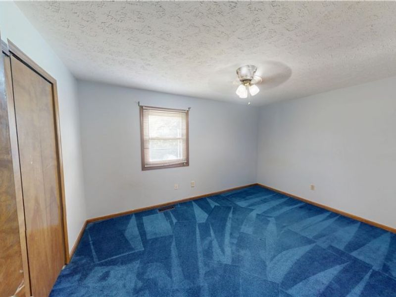 7420 Royalview Drive , Parma, OH 44129 Photo 24