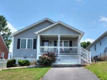 611 C ST, STAUNTON, VA 24401