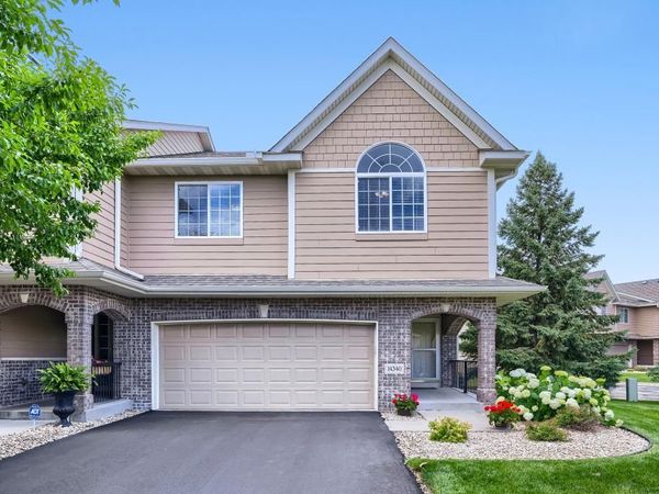 14340 Waterfall Court NW, Prior Lake, MN 55372