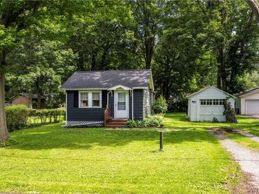 6983 Schuyler Drive, Derby, NY 14047