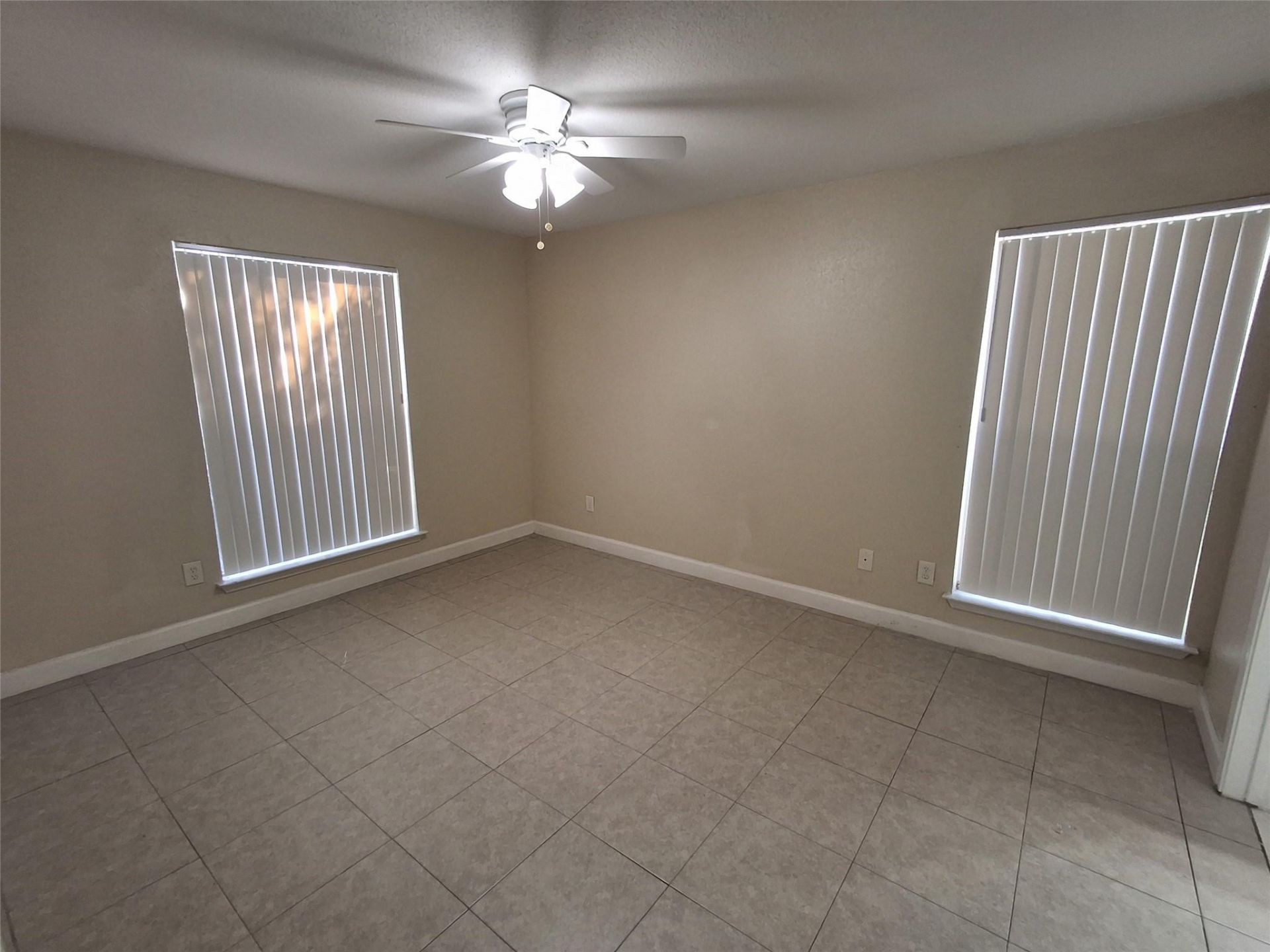 899 Riverside Drive, Unit 613, Coral Springs, FL 33071 Photo