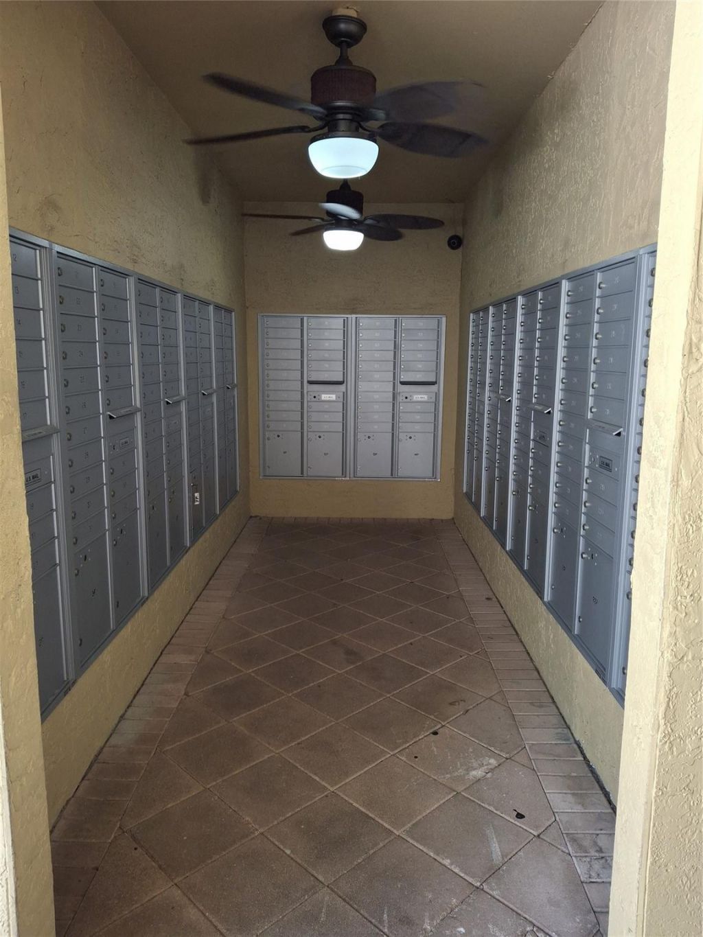 899 Riverside Drive, Unit 613, Coral Springs, FL 33071 Photo