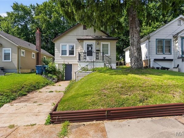 7124 Dawson Place , Jennings, MO 63136