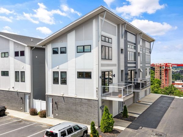 631 Fairview Avenue NE, Unit 1, Grand Rapids, MI 49503
