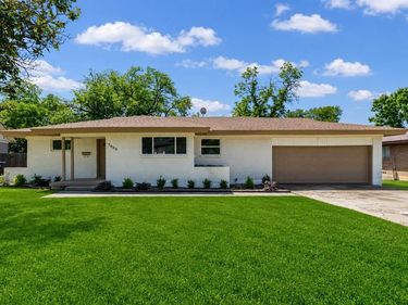 7009 Overhill Road, Fort Worth, TX 76116