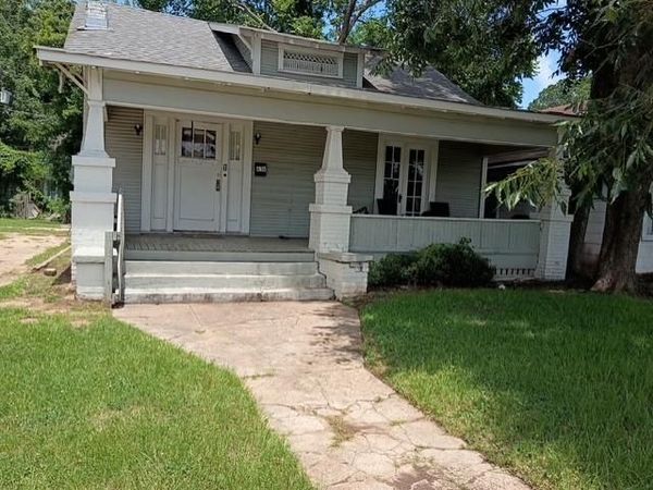 636 Kings Highway , Shreveport, LA 71104