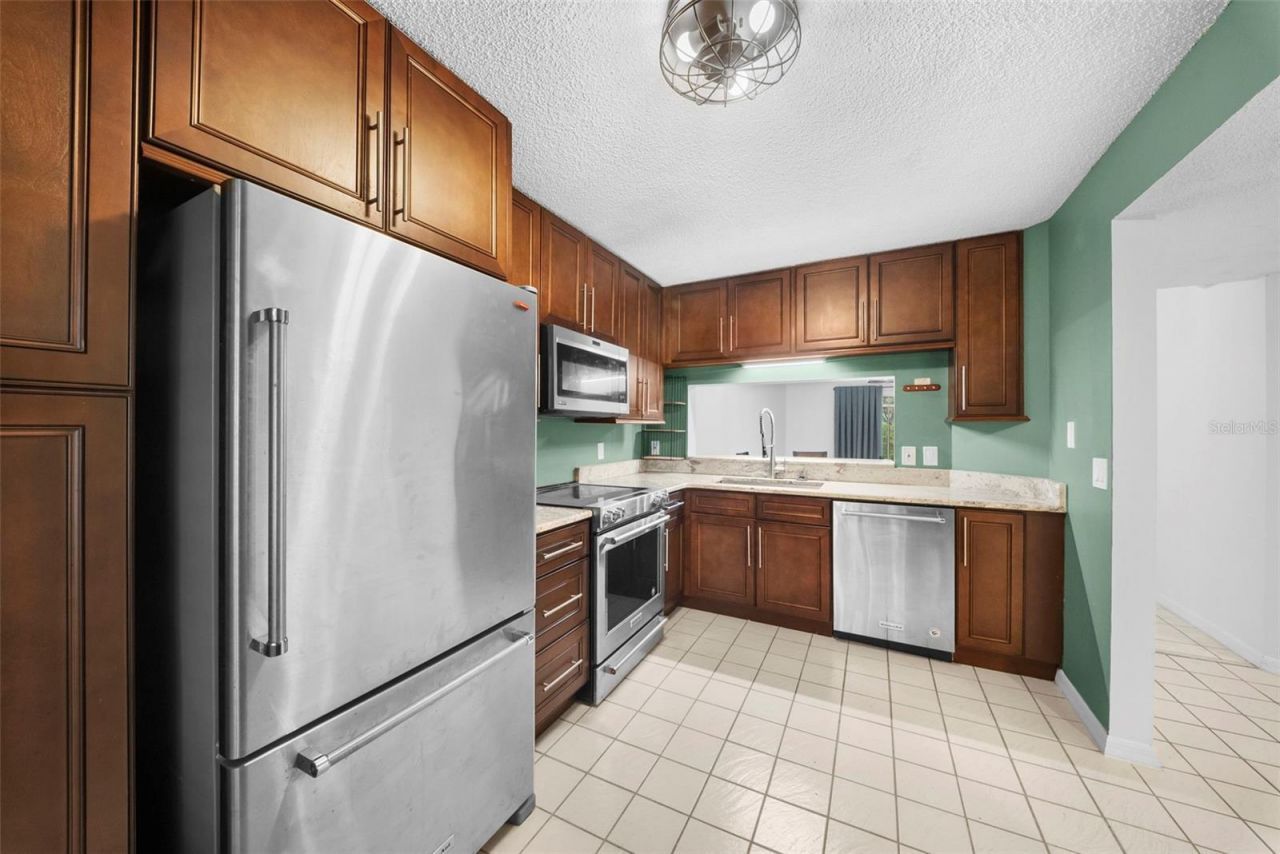 7761 Jewel Lane, Unit 102, Naples, FL 34109 Photo