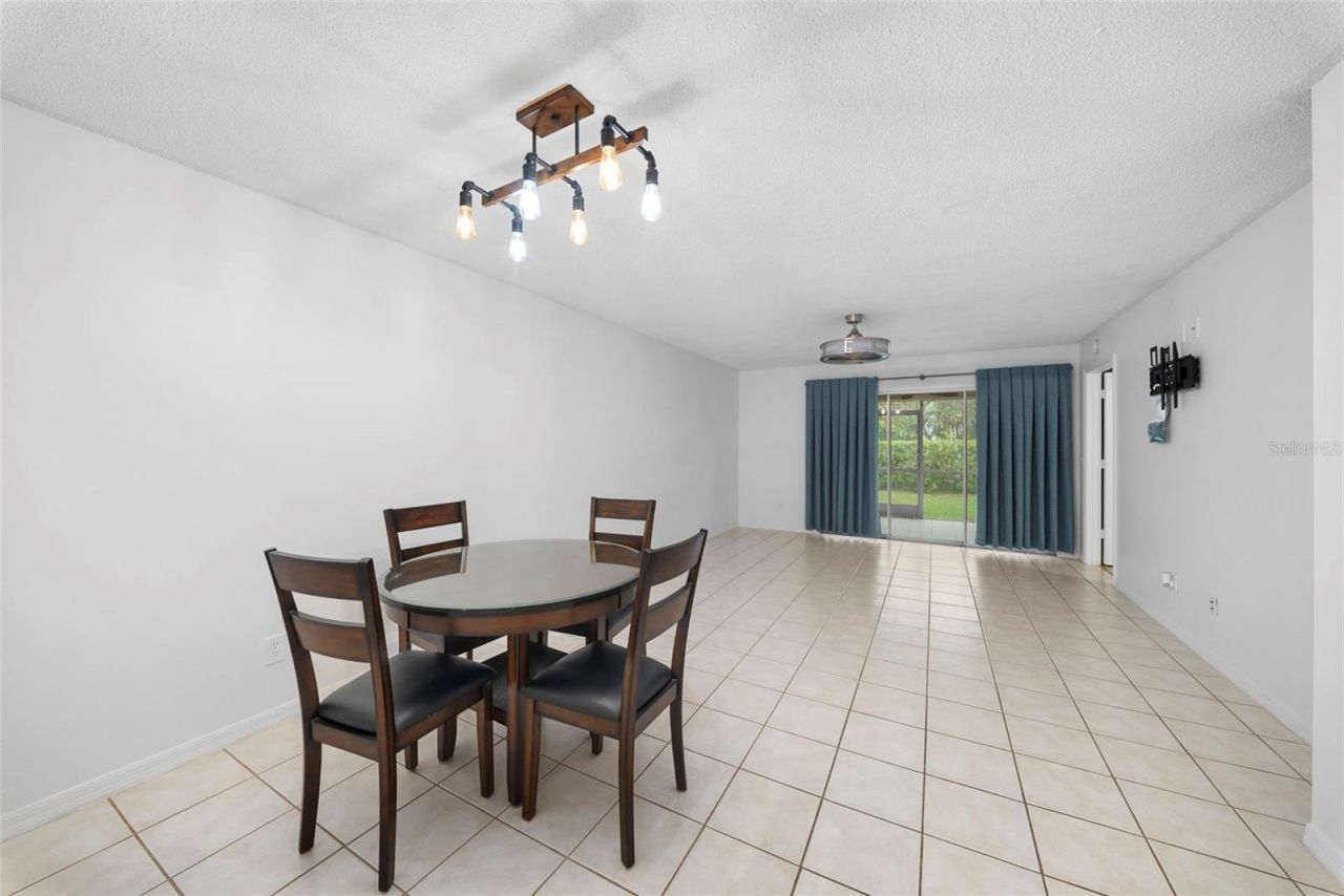 7761 Jewel Lane, Unit 102, Naples, FL 34109 Photo