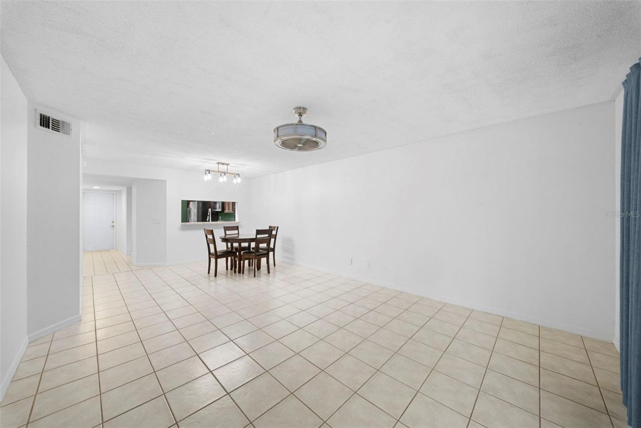 7761 Jewel Lane, Unit 102, Naples, FL 34109 Photo