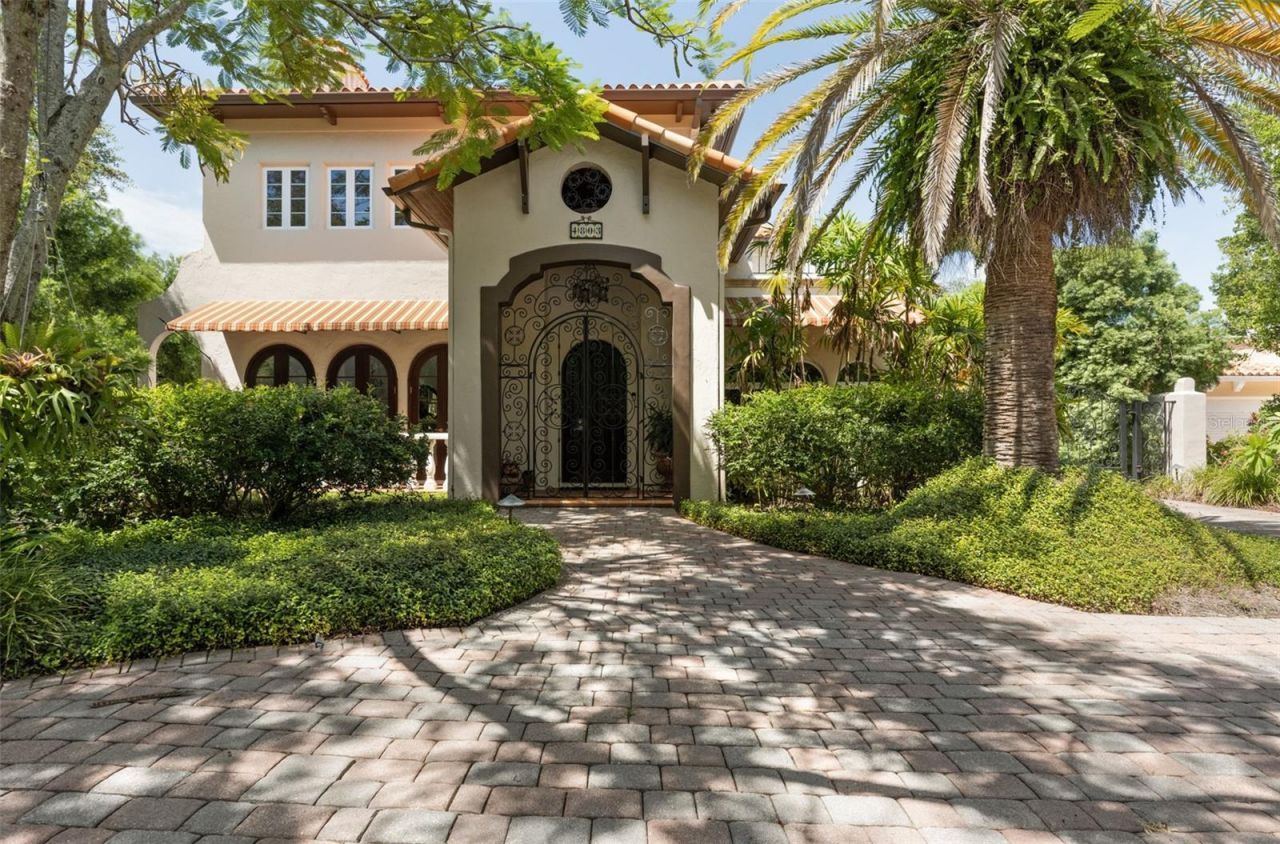 4803 W Woodmere Road, Tampa, FL 33609 Main Photo