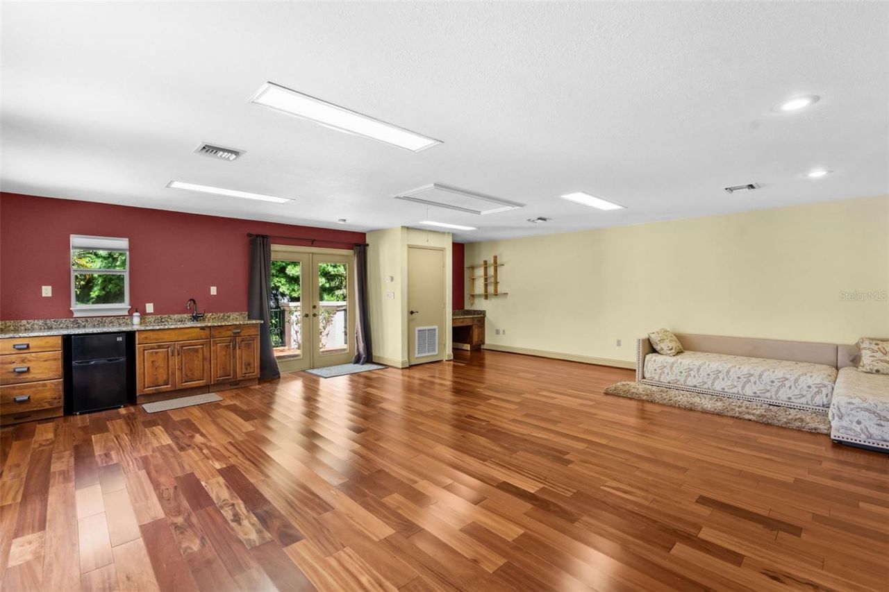 4803 W Woodmere Road, Tampa, FL 33609 Photo