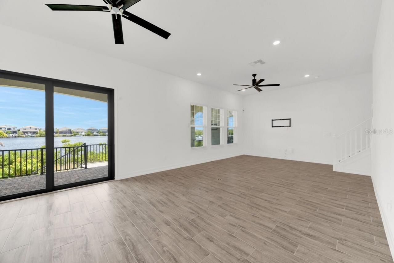1112 Seagrape Drive , Ruskin, FL 33570 Photo