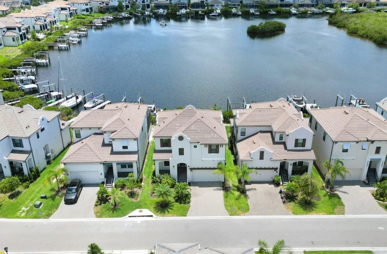 1112 Seagrape Drive , Ruskin, FL 33570 Photo