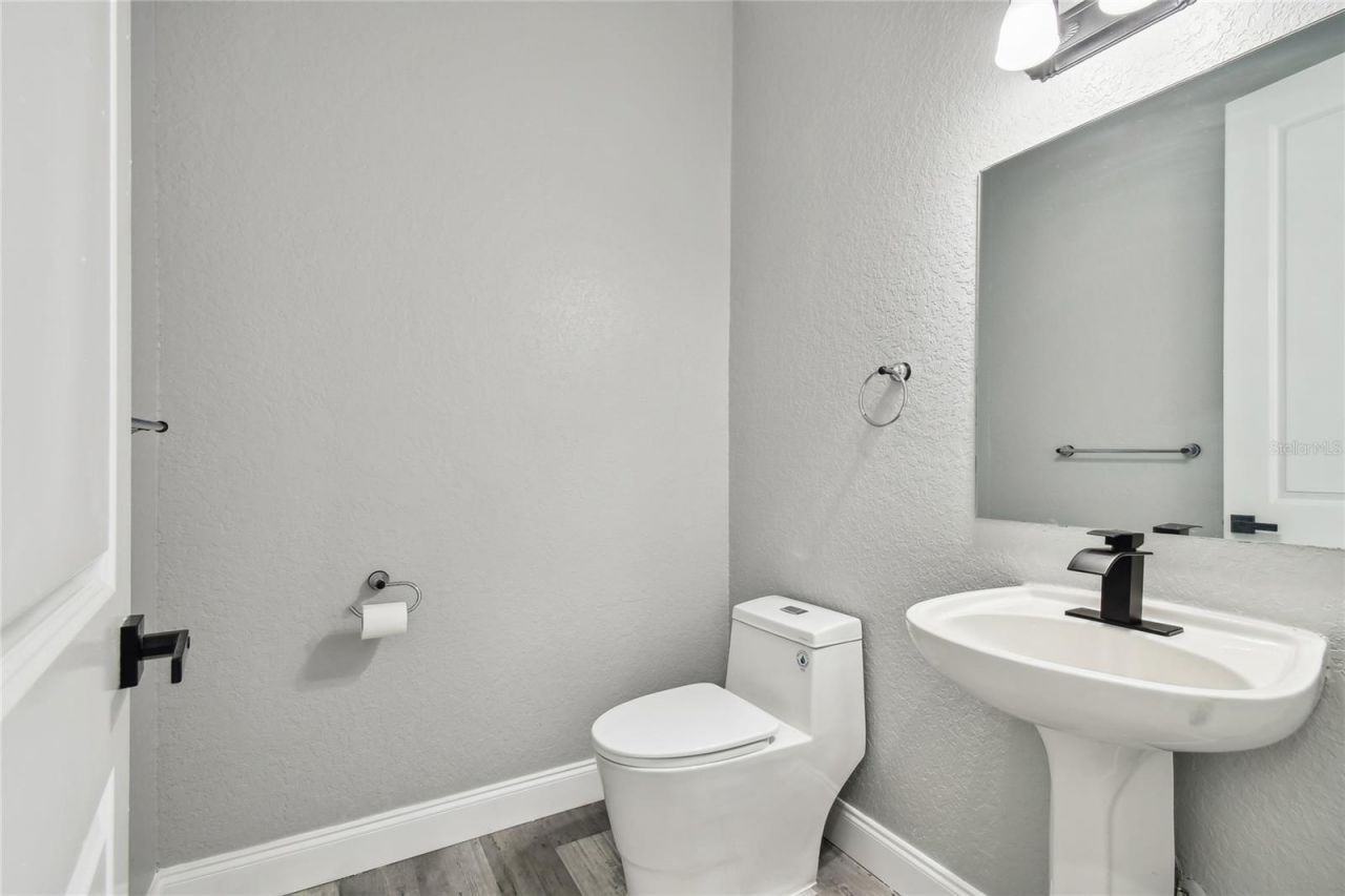 6644 Country Club Road, Wesley Chapel, FL 33544 Photo